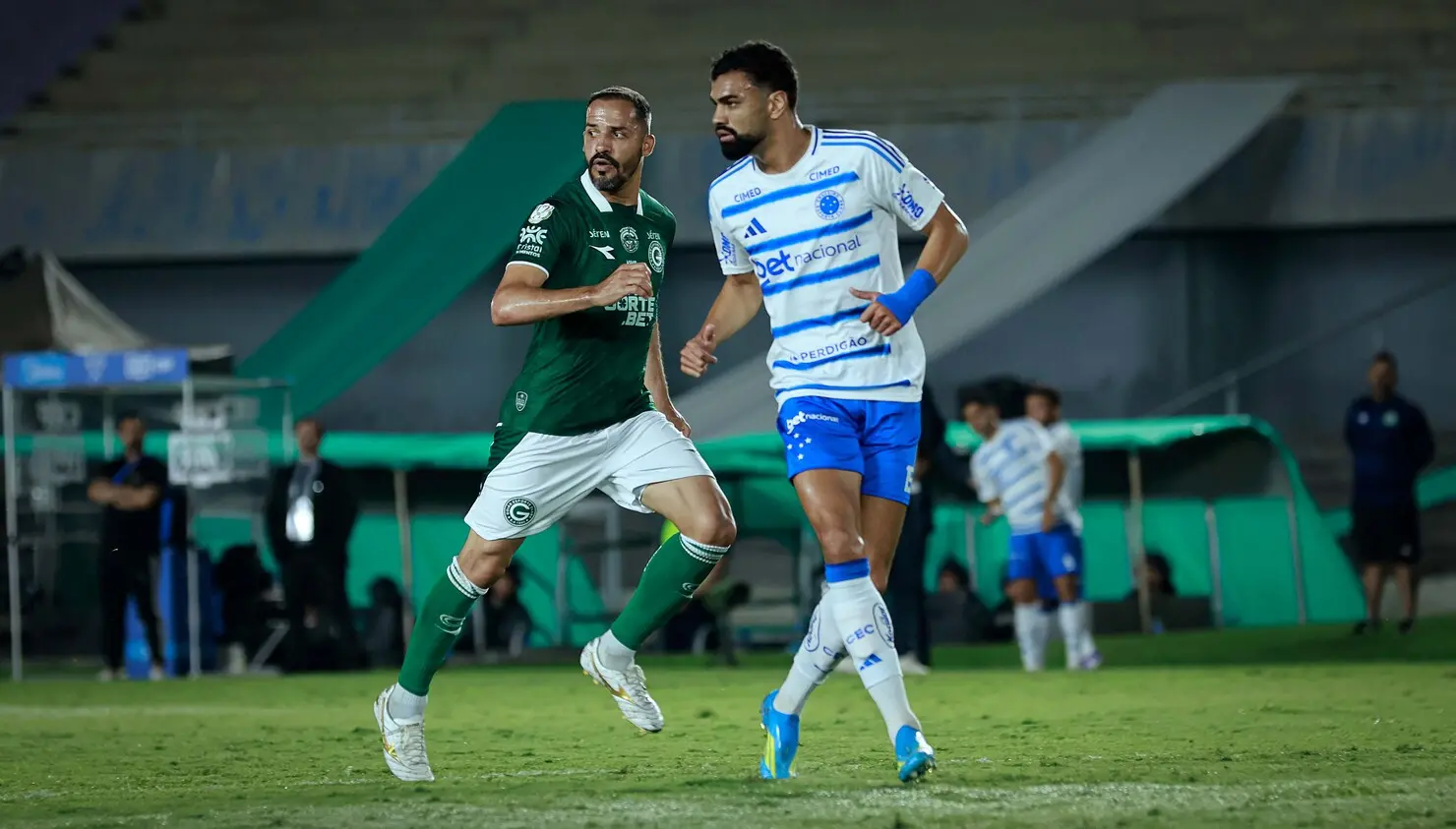Cruzeiro x Goiás: escalações, horário e onde assistir