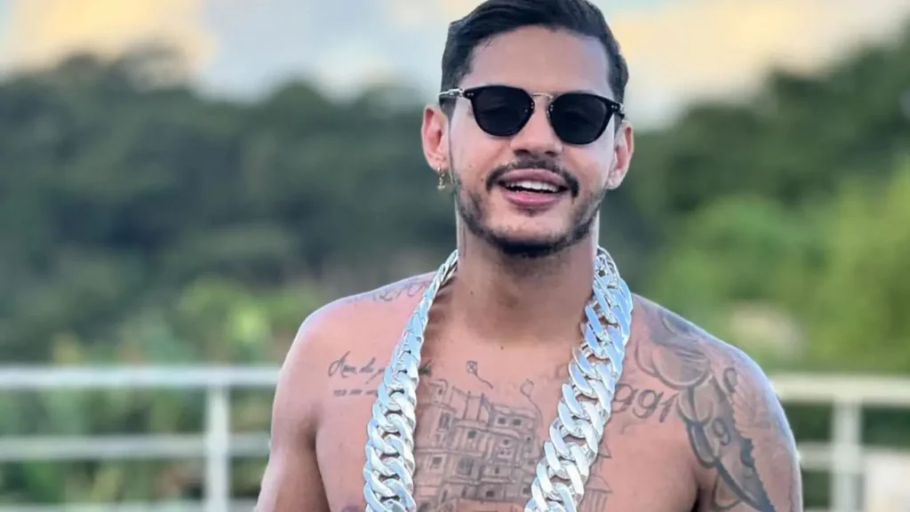 Hungria é abordado pela polícia em Goiânia; VÍDEO
