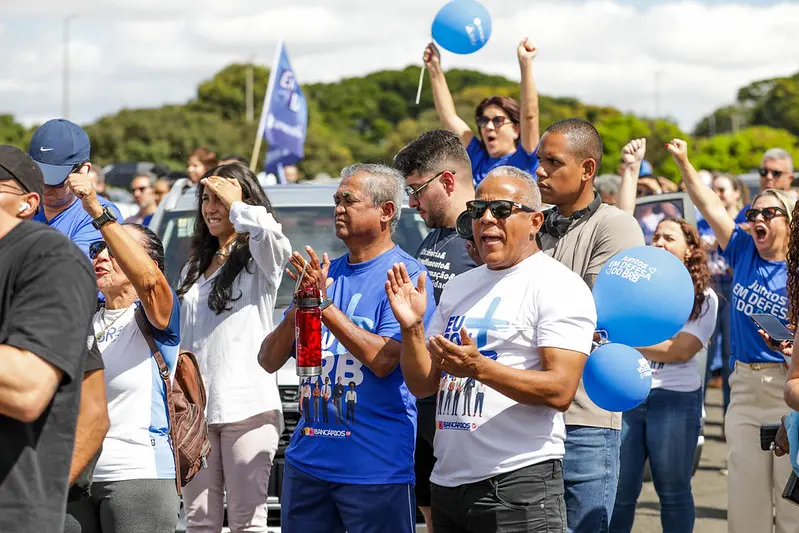 Carreata marca acordo bilionário para salvar o BRB e Celina Leão diz que banco foi “devolvido” à população 2 55298504602 bdf35fd1d7 c