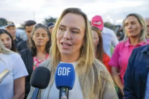 Celina Leão passa por procedimento no pulmão e segue internada em recuperação no DF