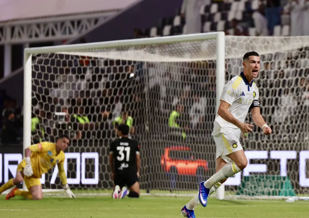 Cristiano Ronaldo chega a 971 gols e Al-Nassr encaminha título saudita