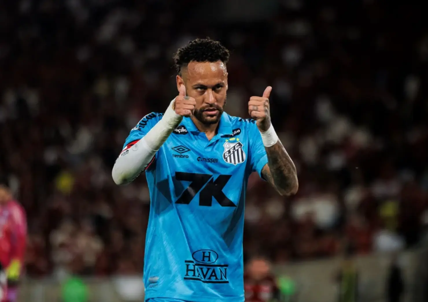 “Problema do quê?”: Neymar rebate questionamento sobre condição física na Seleção