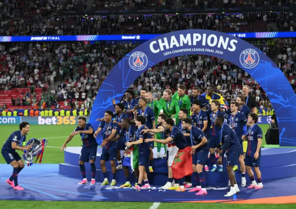 PSG bate Arsenal e é bicampeão da Champions League