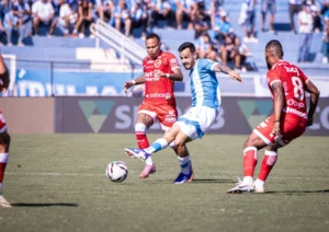 Vila Nova vence o Londrina fora de casa e assume a vice-liderança da Série B