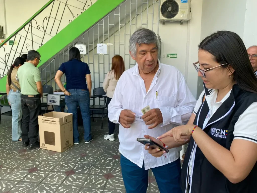 Colômbia acusa Equador de interferência eleitoral