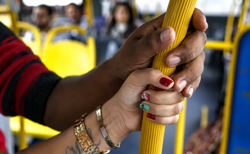 LEI Assédio no transporte público