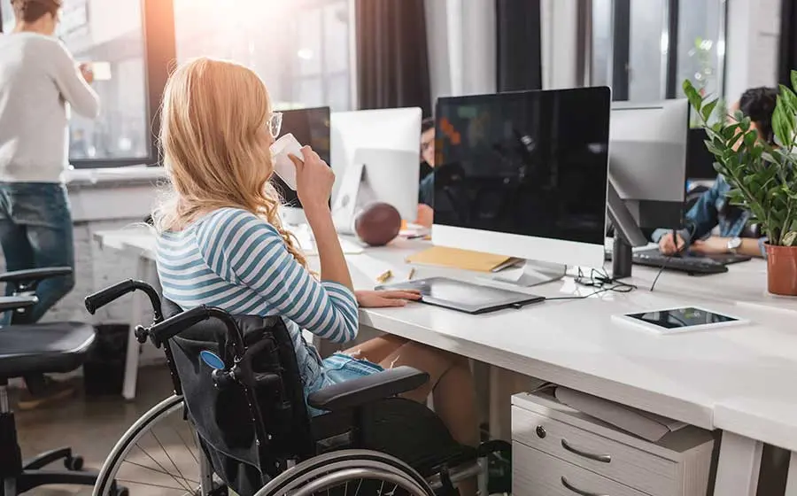 pessoas com deficiencia no mercado de trabalho