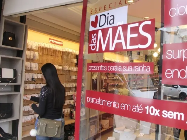 Mãe