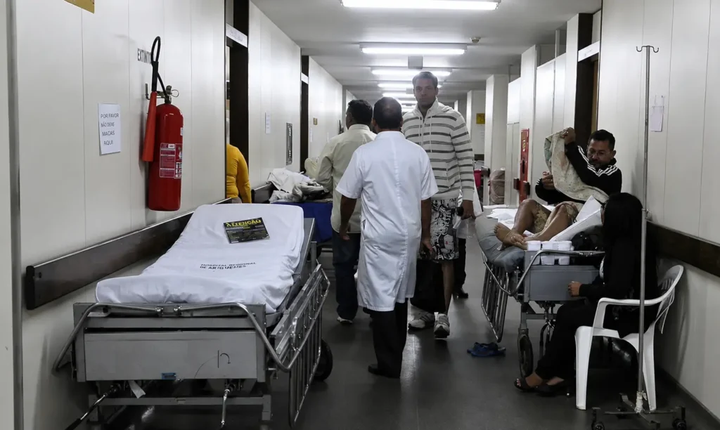 Corredor de hospital