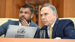 Morar no Centro vira novo capítulo da queda de braço entre Mabel e Câmara
