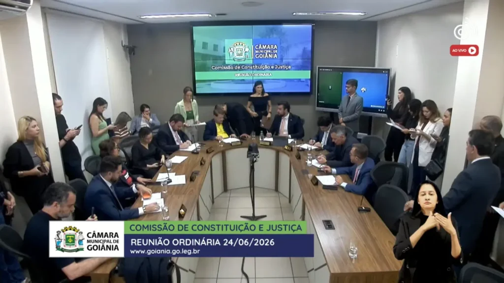 Base de Mabel força rito na CCJ e expõe incômodo até entre aliados