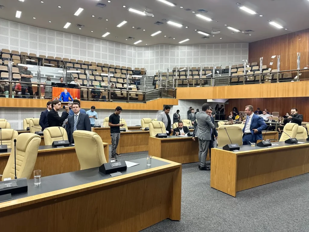 Impasse no regimento marca aprovação do empréstimo de R$ 312 mi à Prefeitura de Goiânia