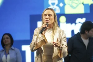 Celina Leão supera crise política, mantém base aliada e amplia protagonismo no DF