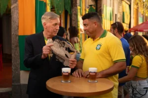 Ronaldo Fenômeno promete cerveja de graça se o Brasil ganhar a Copa; veja as regras