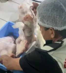 Carnes vencidas e ferrugem: Procon autua supermercado em Goiânia