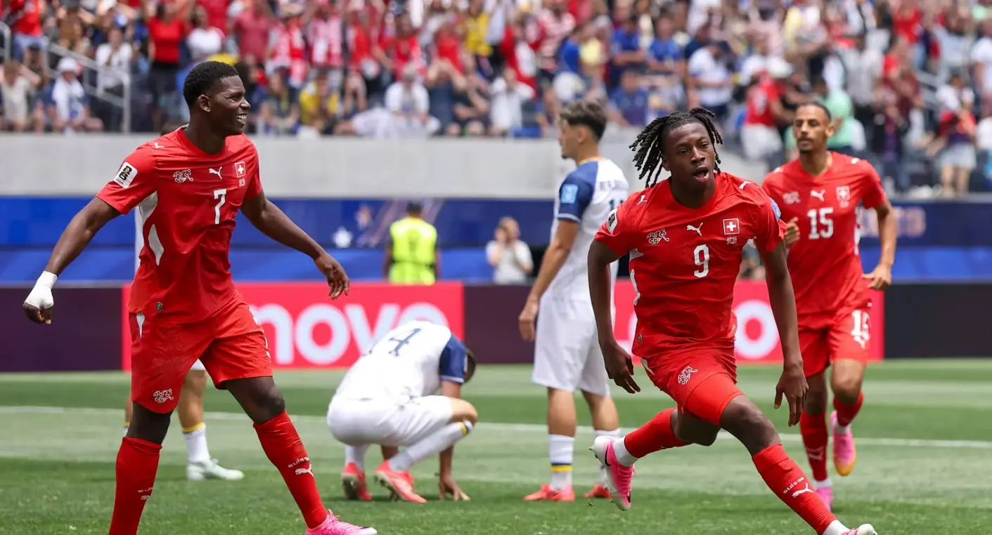 Suíça goleia a Bósnia e assume liderança do Grupo B na Copa do Mundo
