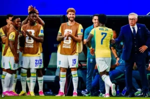 Vini Jr. aparece entre os três melhores jogadores da Copa do Mundo após a fase de grupos