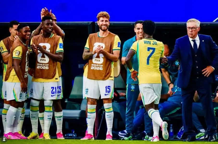 Vini Jr. aparece entre os três melhores jogadores da Copa do Mundo após a fase de grupos