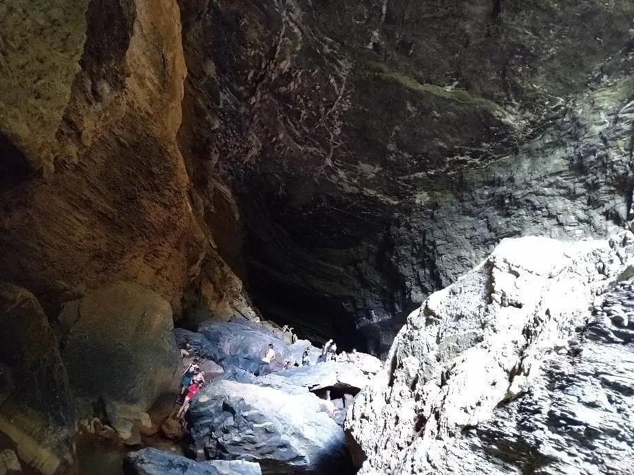 10 lugares impressionantes em Goiás que parecem cenários de filme 8 Caverna Lapa do Penhasco