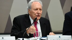 Lewandowski diz que declaração dos EUA sobre PCC e CV é atentado à soberania