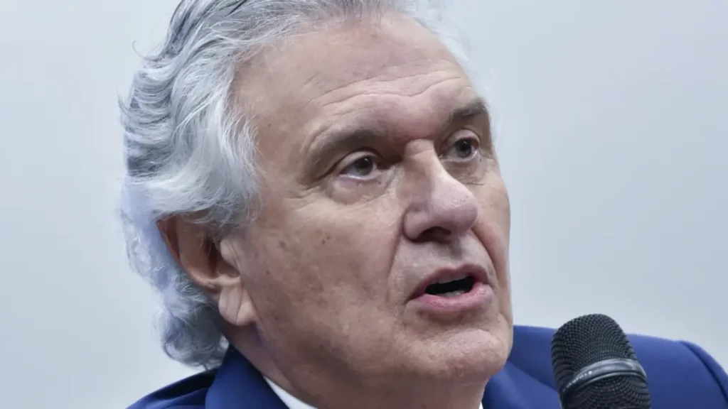 Caiado diz que Lula ‘torce’ por taxações de Trump ao Brasil