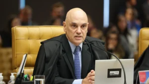 AGU quer atuar em defesa de Moraes em processo nos EUA