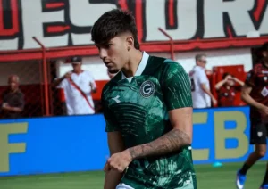 Lucas Rodrigues é convocado para a Seleção Sub-20 e desfalca o Goiás na Série B