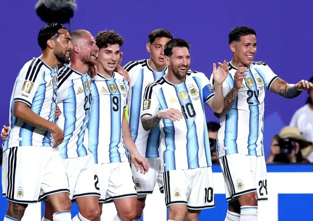Argentina derrota Áustria e avança de fase na Copa do Mundo