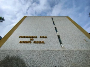 PGDF garante economia de R$ 1,4 bilhão ao DF e libera mais recursos para obras, serviços e precatórios