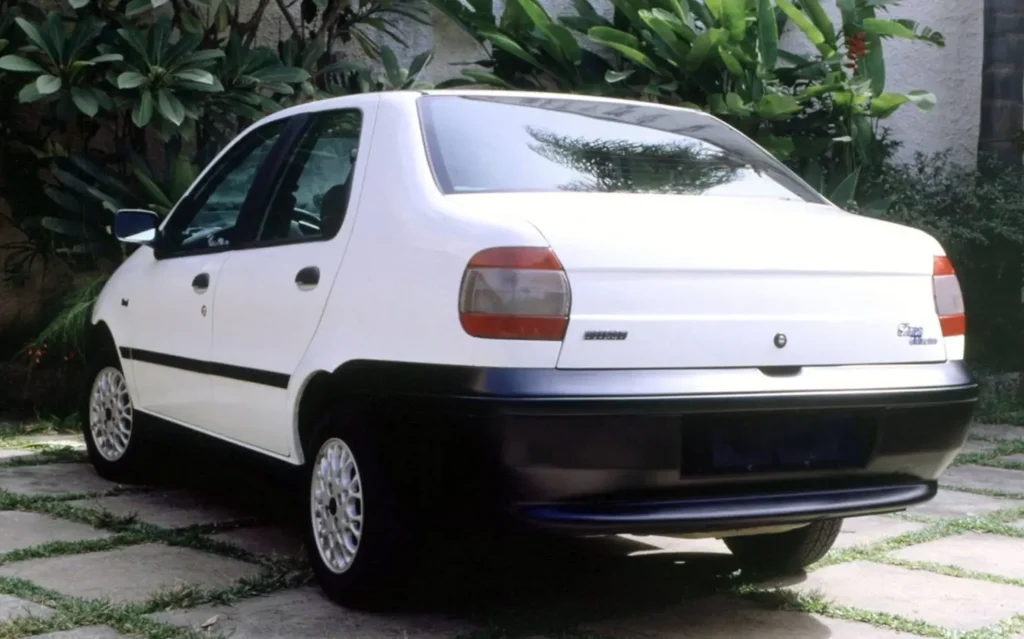 Fiat Siena 2000 3