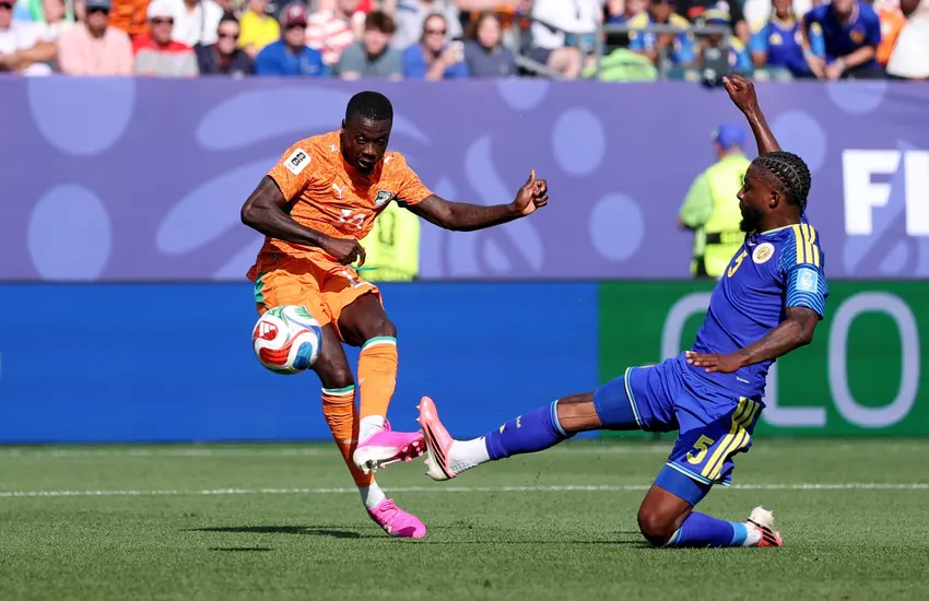 Costa do Marfim bate Curaçao e garante vaga inédita no mata-mata da Copa