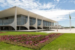 Lula e Janja recebem Leonardo DiCaprio no Palácio do Planalto nesta quarta-feira