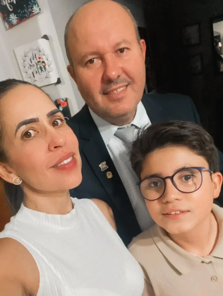 Vereador, esposa e filho morrem em grave acidente com caminhão no interior de Goiás