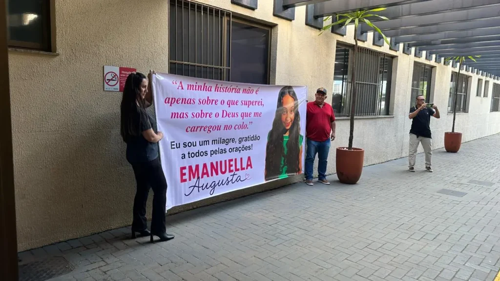 Após 15 dias internada, estudante sobrevivente de acidente com van escolar recebe alta hospitalar em Goiânia 2 WhatsApp Image 2026 06 16 at 15.27.01