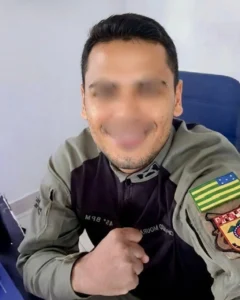 Suspeito de se passar por policial militar é preso após tentar fugir de abordagem, em Aparecida