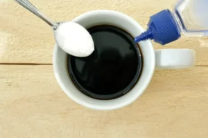 Usar açúcar ou adoçante