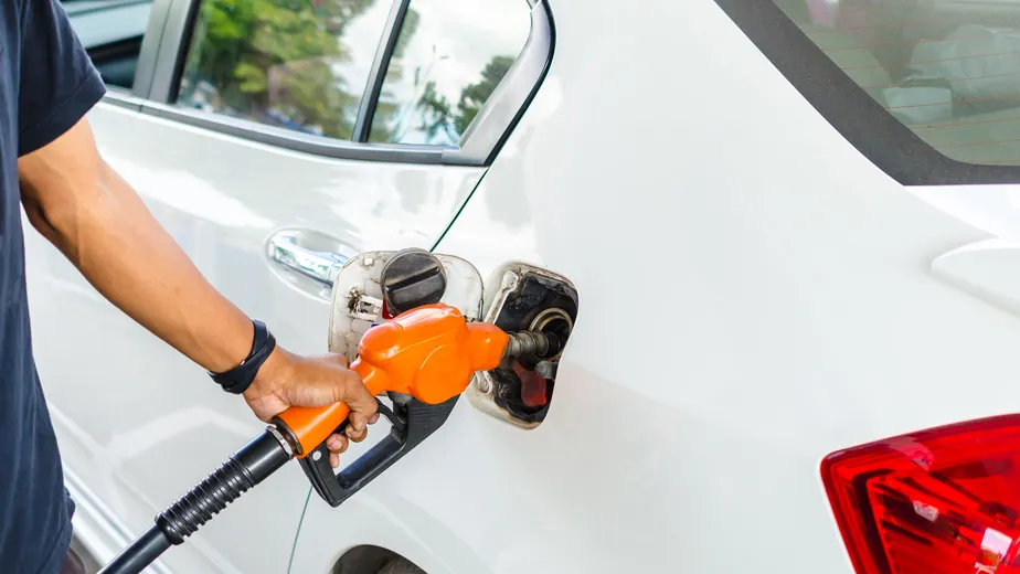 gasolina adulterada danifica o motor