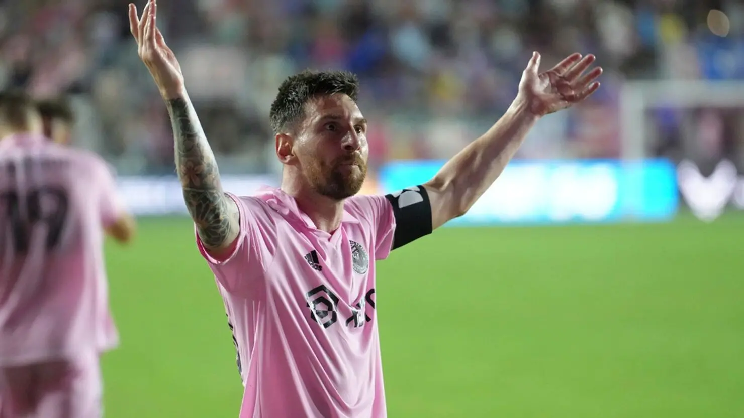 quanto ganha Lionel Messi