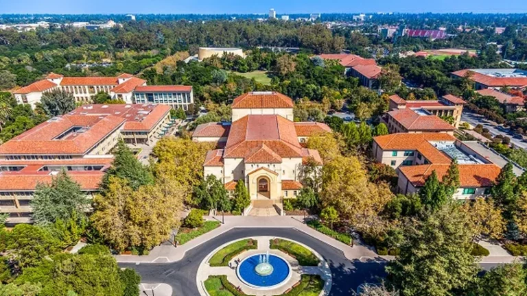 Universidade de Stanford