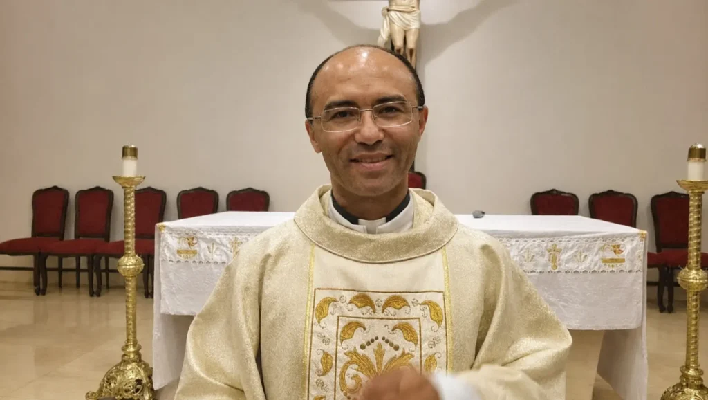 Padre que atuou em Anápolis é declarado excomungado após aderir a grupo em ruptura com o Vaticano