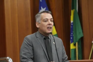 Mista aprova LDO com remanejamento em 23% e oposição crítica exceções à Prefeitura de Goiânia 
