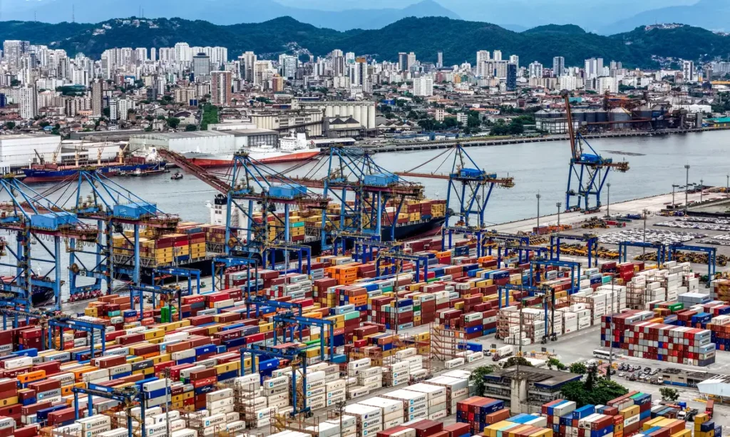 Tarifaço dos EUA desafia economia goiana e acelera busca por soluções
