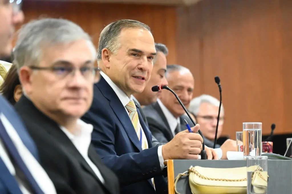 Prestação de Mabel tem alta nos investimentos, superávit menor e manobra para evitar questionamentos