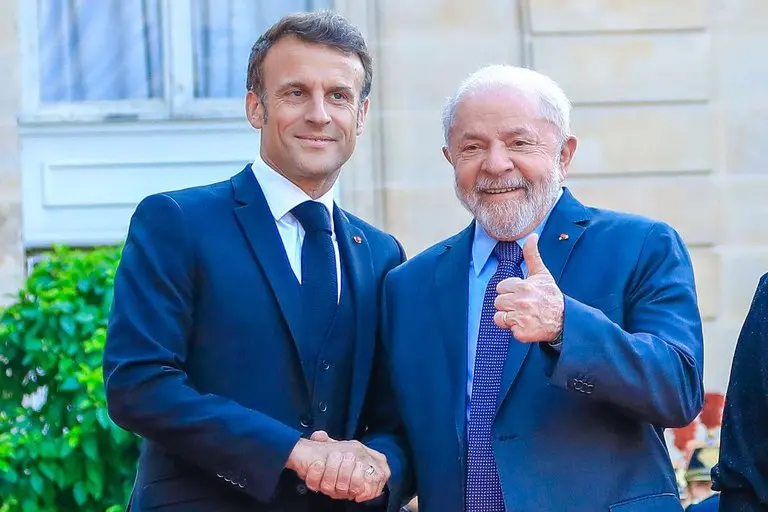 Brasil e França fecham acordo que facilita entrada de brasileiros na Guiana Francesa