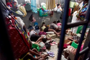 TRÁFICO DE PESSOAS HUMANO