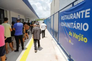 CLDF aprova programa que garante pão e leite para famílias de baixa renda no DF