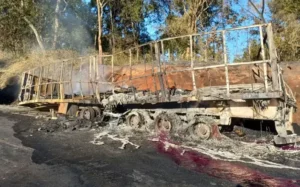 Explosão de caminhão interdita BR-153