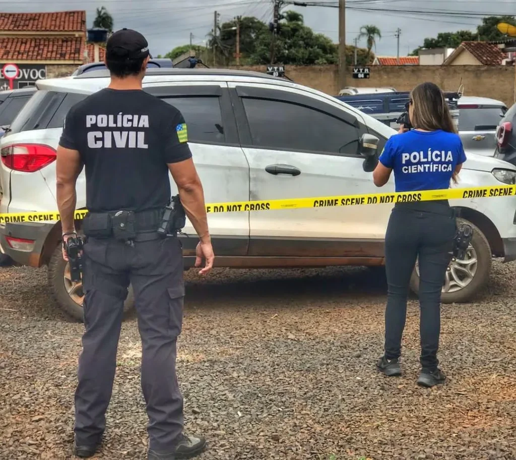 Polícia