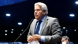 Luiz do Carmo defende afunilamento de candidaturas da base ao Senado