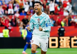 Em jogo maluco com 4 gols anulados, Portugal vira sobre a Croácia nos acréscimos e avança na Copa do Mundo